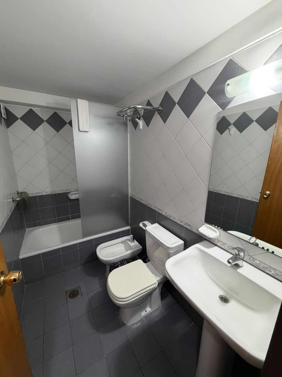 Departamento en alquiler en Ciudad de Mendoza en Lavalle 346 — foto 4 de 13
